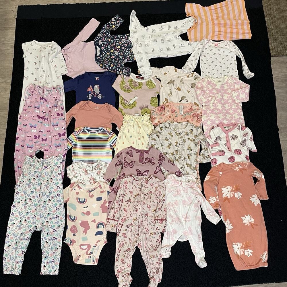 Mixed Lot Of 24 Girls Baby Clothing 0-12M Infant Sleep Gown Outfits Bodysuit